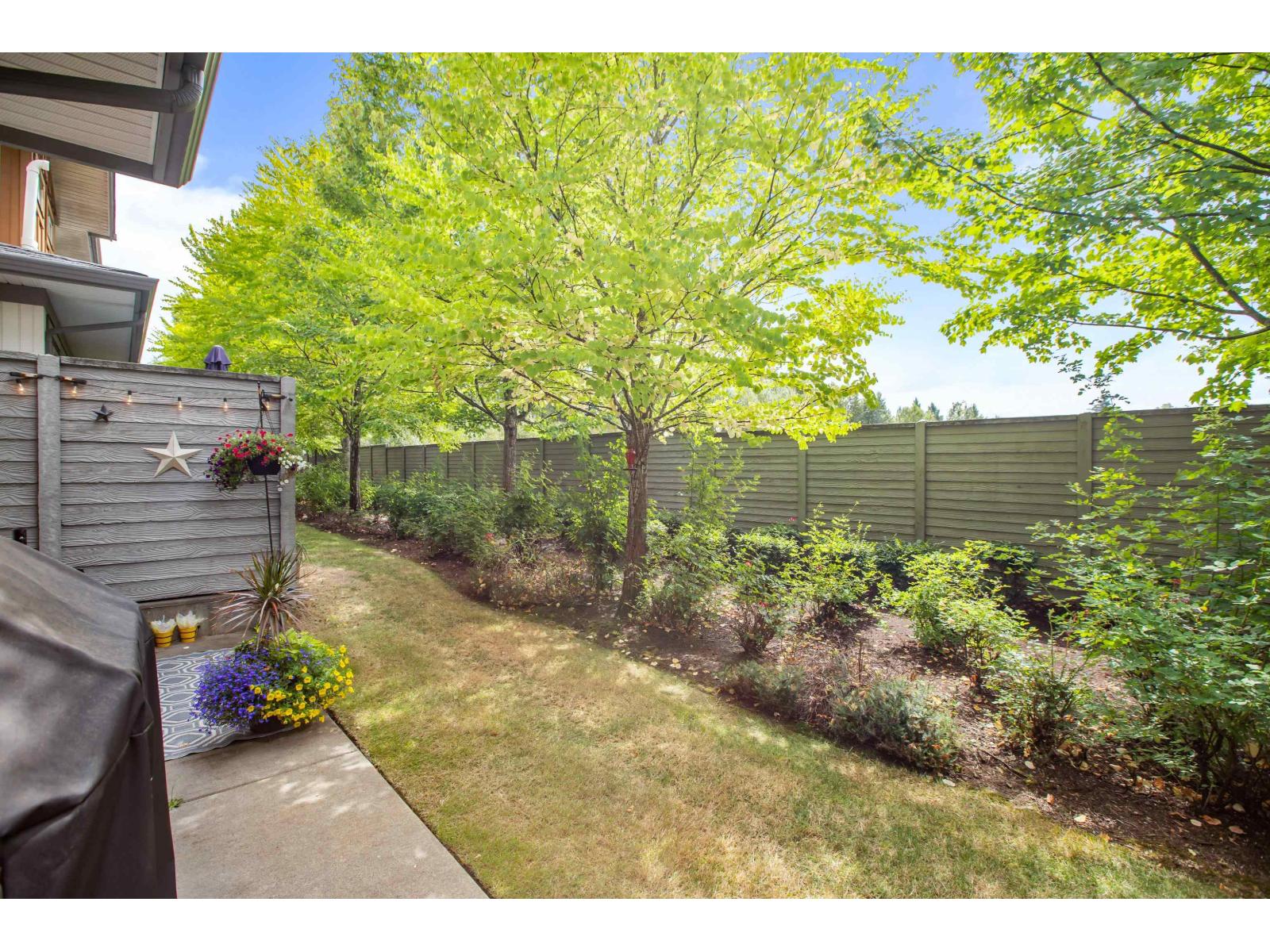 Photo 12 of 9 34248 King Road, Abbotsford BC