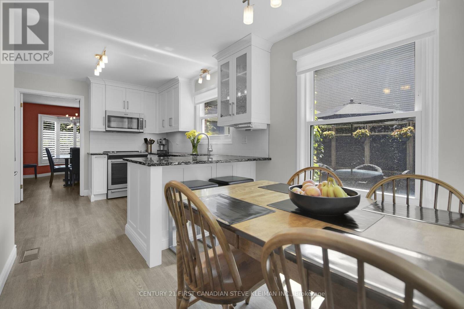 Photo 23 of 96 Meridene Crescent W, London North ON