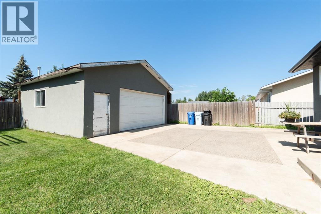 Photo 43 of 68 Centennial Drive, Fort Mcmurray AB
