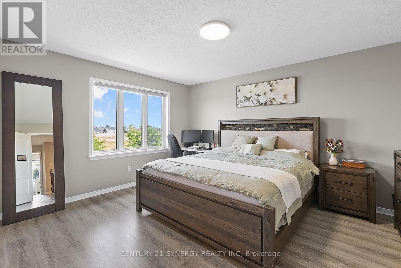 Photo 23 of 1790 Plainridge Crescent, Ottawa ON