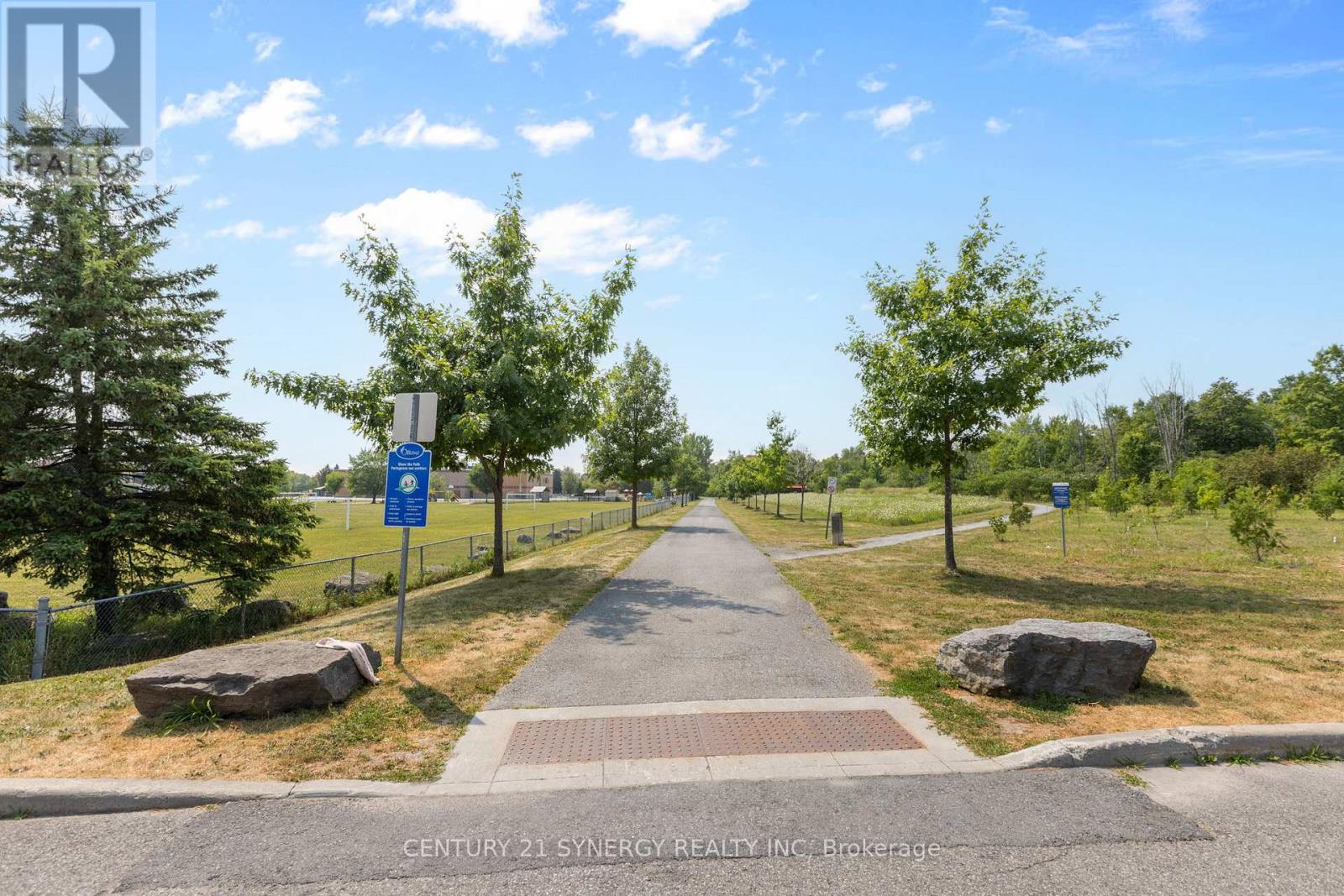 Photo 40 of 1790 Plainridge Crescent, Ottawa ON