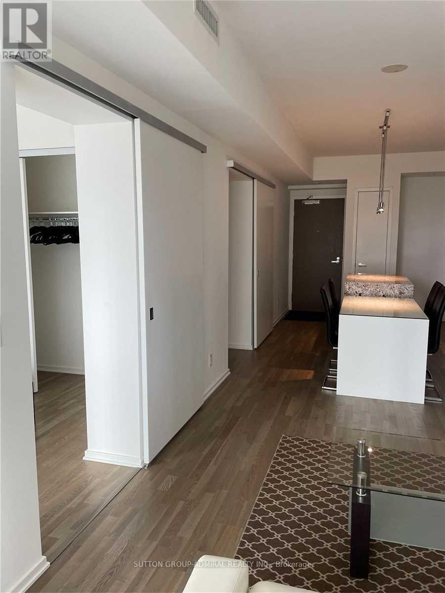 Photo 12 of 1012 1 Bloor Street E, Toronto ON