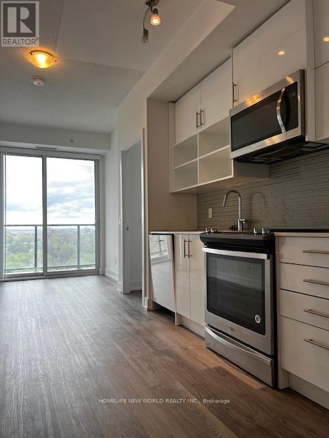 Photo 5 of 1006 128 Fairview Mall Drive, Toronto ON