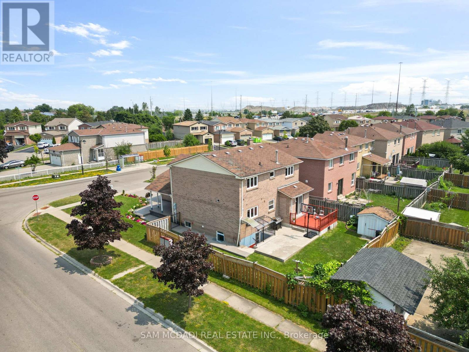 Photo 1 of 45 Cherrytree Drive, Brampton ON