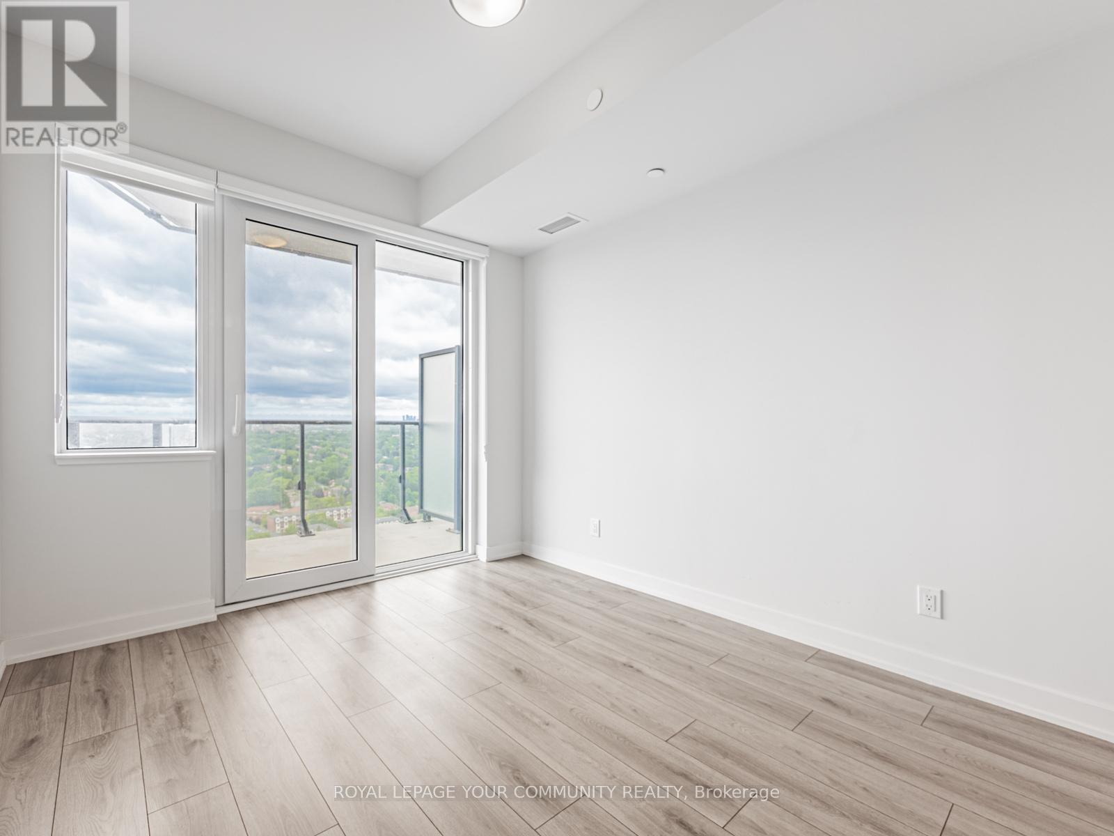 Photo 15 of 2405 15 Ellerslie Avenue, Toronto ON