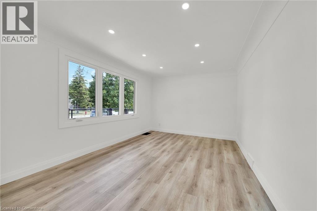 Photo 21 of 45 Sylvia Crescent, Hamilton ON