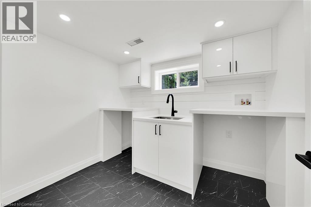Photo 16 of 45 Sylvia Crescent, Hamilton ON