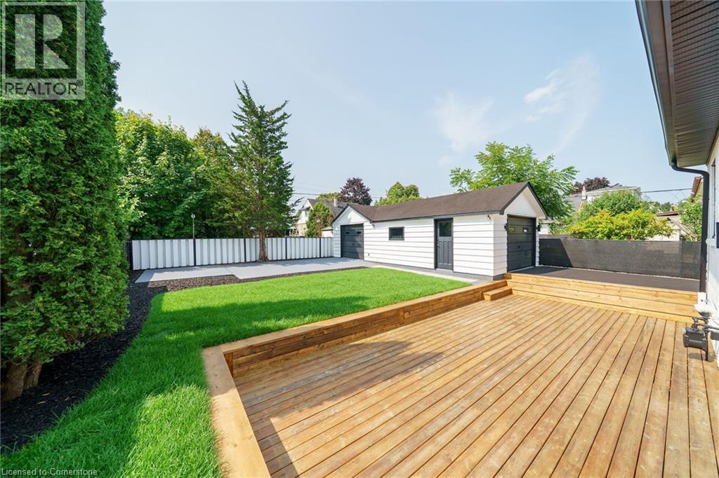 Photo 18 of 45 Sylvia Crescent, Hamilton ON