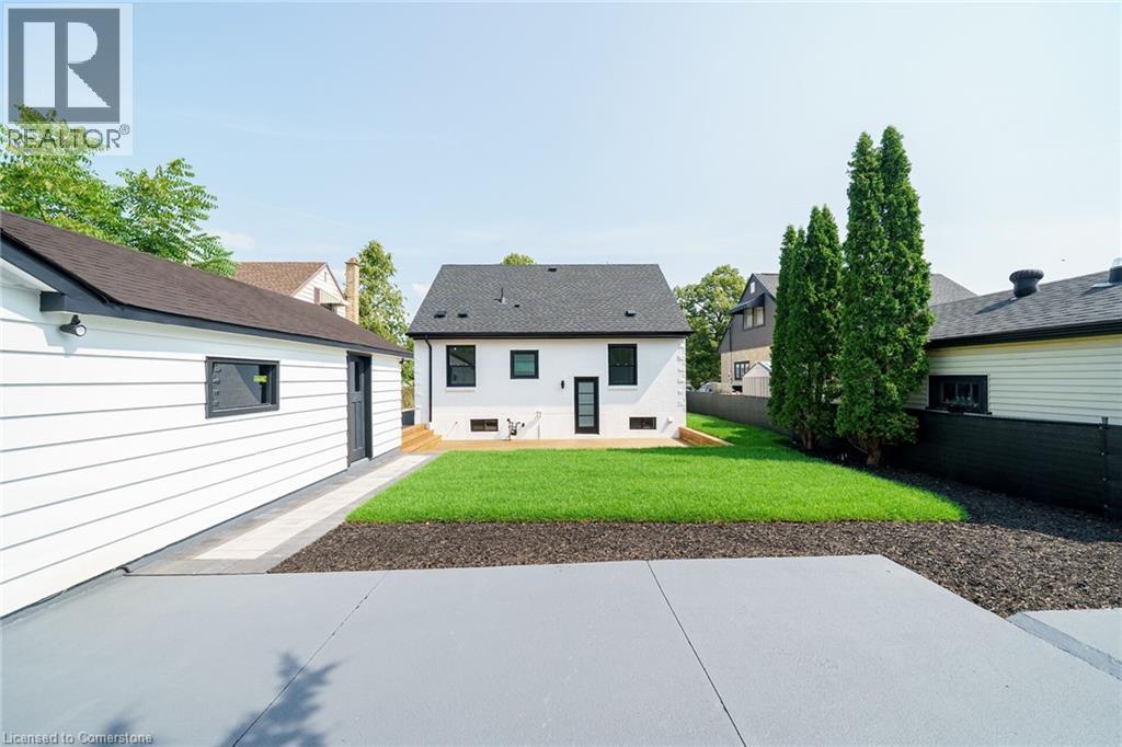 Photo 28 of 45 Sylvia Crescent, Hamilton ON