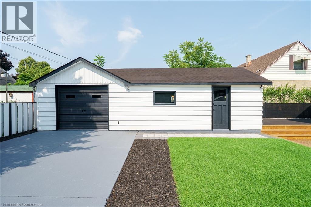Photo 42 of 45 Sylvia Crescent, Hamilton ON