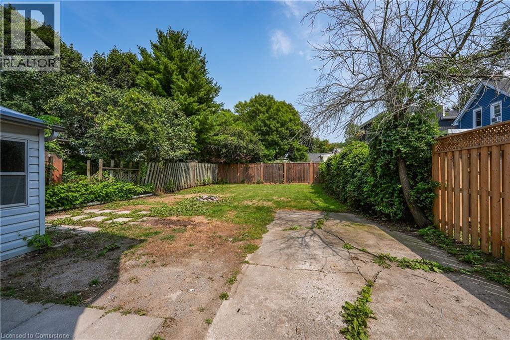 Photo 21 of 68 Henry Street, St Catharines ON