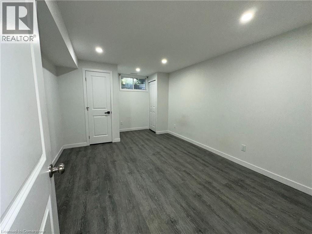Photo 13 of 25 C Mohawk Street Unit Lower, Brantford ON