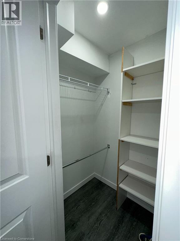 Photo 5 of 25 C Mohawk Street Unit Lower, Brantford ON