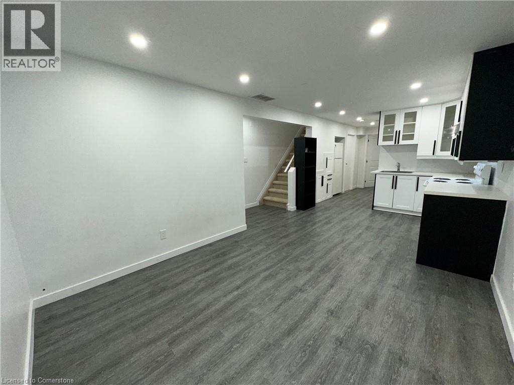 Photo 23 of 25 C Mohawk Street Unit Lower, Brantford ON