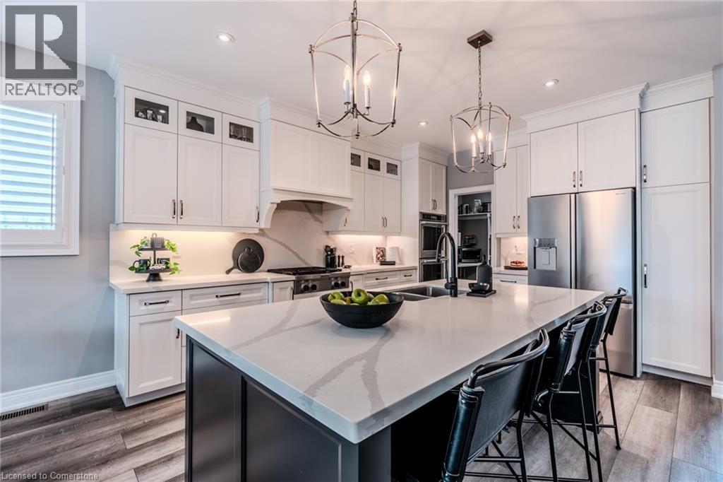 Photo 19 of 671 Rymal Road W, Hamilton ON