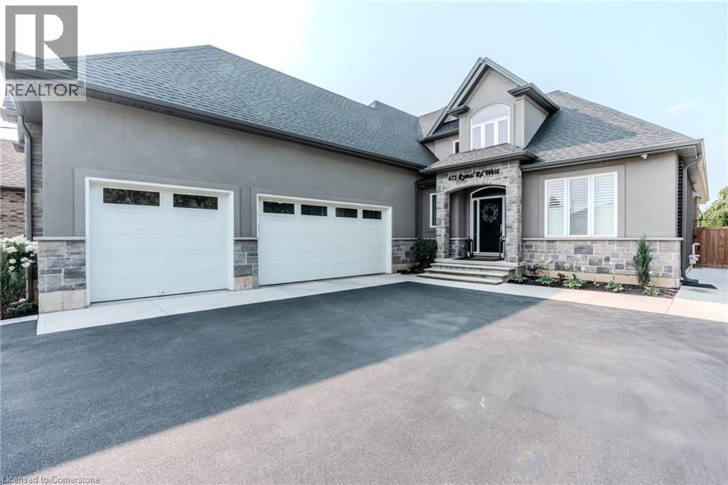 Photo 16 of 671 Rymal Road W, Hamilton ON