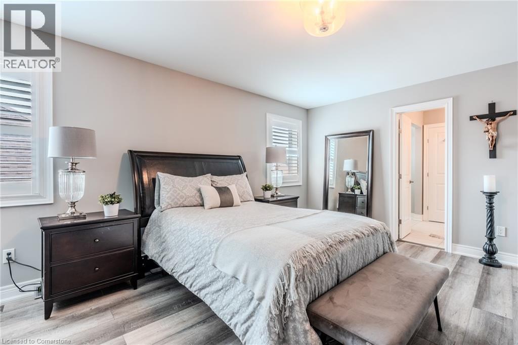 Photo 15 of 671 Rymal Road W, Hamilton ON