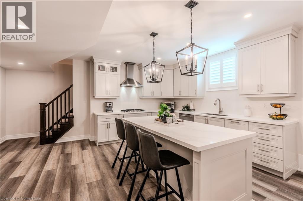 Photo 24 of 671 Rymal Road W, Hamilton ON