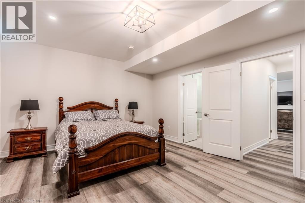 Photo 42 of 671 Rymal Road W, Hamilton ON