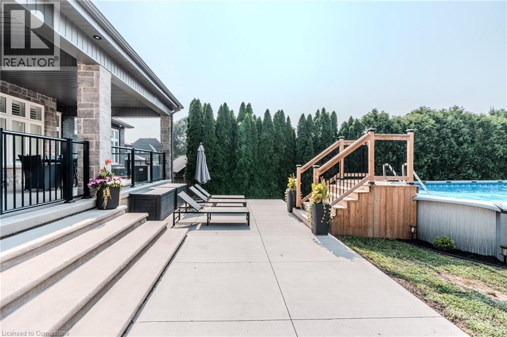 Photo 9 of 671 Rymal Road W, Hamilton ON