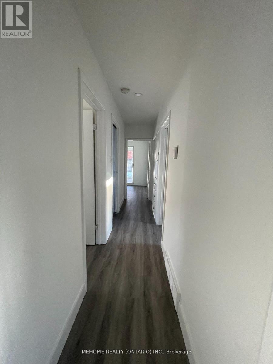 Photo 9 of Main 83 Cornwallis Drive, Toronto ON
