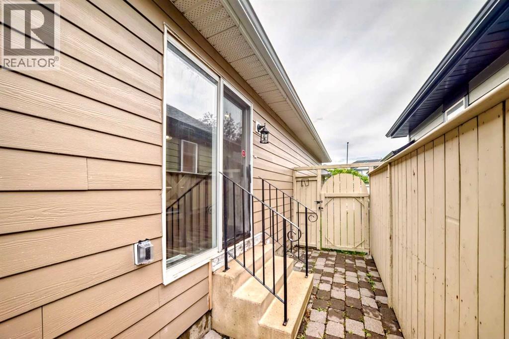 Single Family House 4 Level for Sale in  Coverton Coventry Hills Calgary 