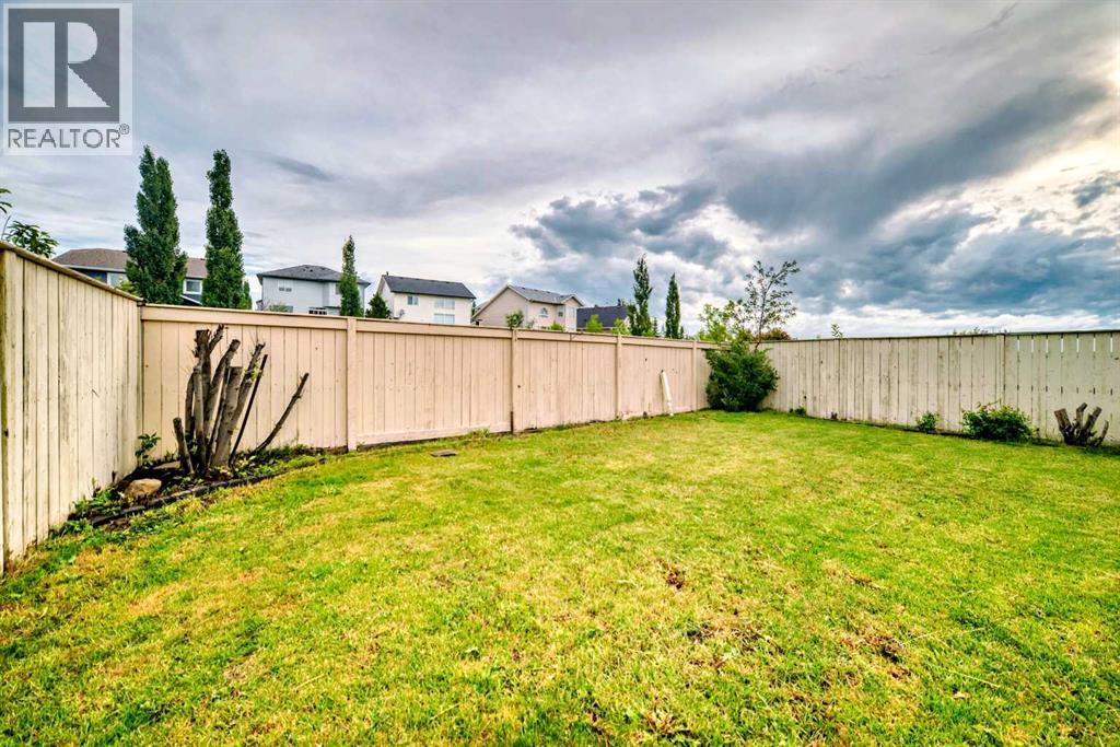 Single Family House 4 Level for Sale in  Coverton Coventry Hills Calgary 