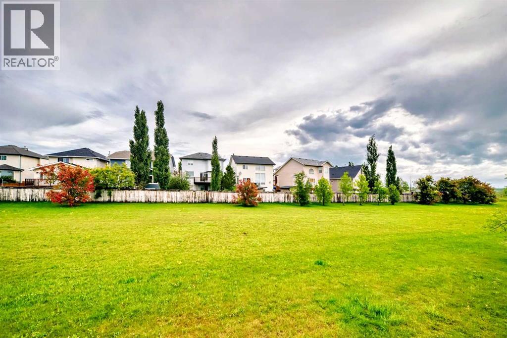 Single Family House 4 Level for Sale in  Coverton Coventry Hills Calgary 