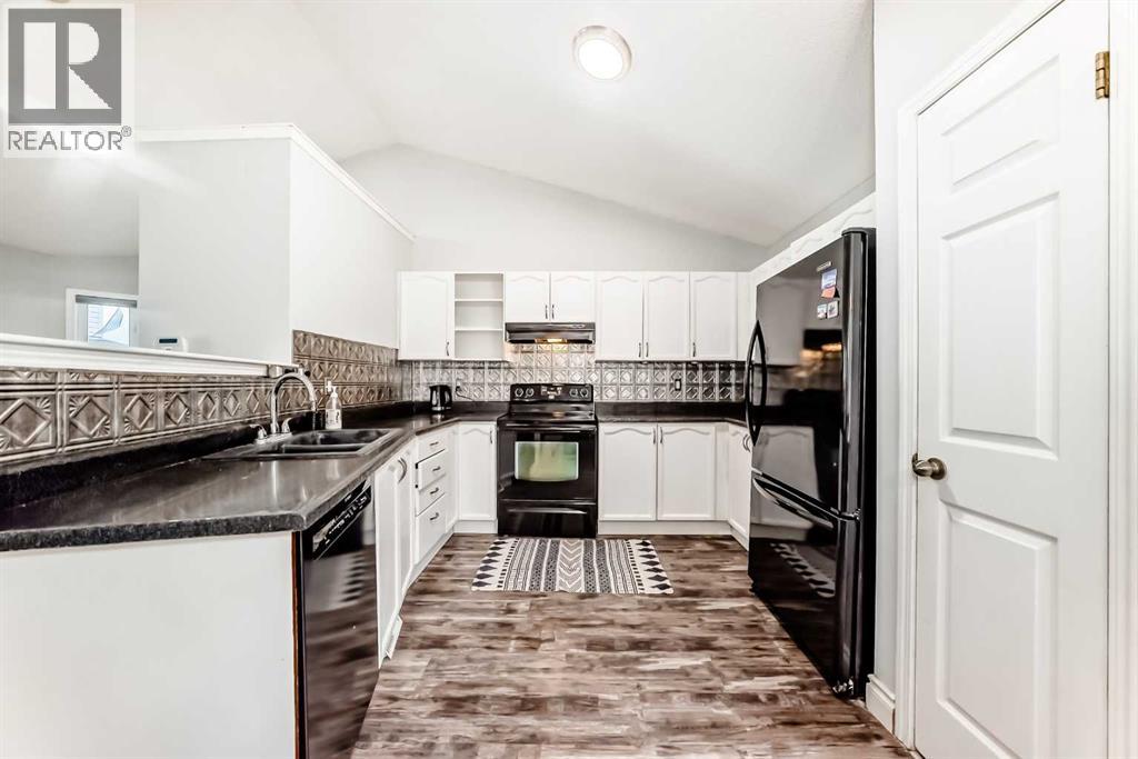 Single Family House 4 Level for Sale in  Coverton Coventry Hills Calgary 