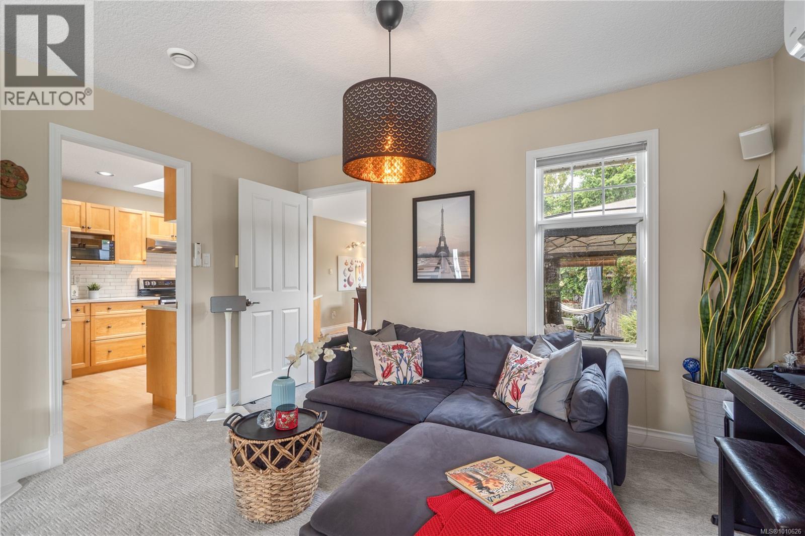 Photo 42 of 797 Temple St, Parksville BC