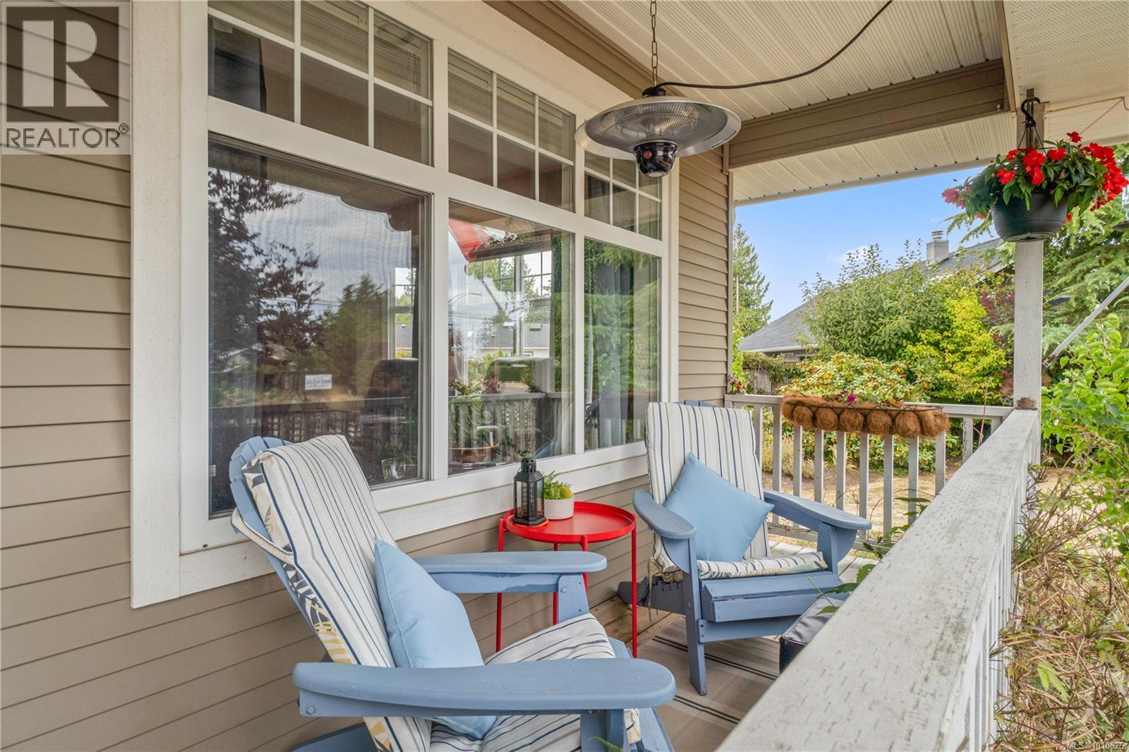Photo 23 of 797 Temple St, Parksville BC
