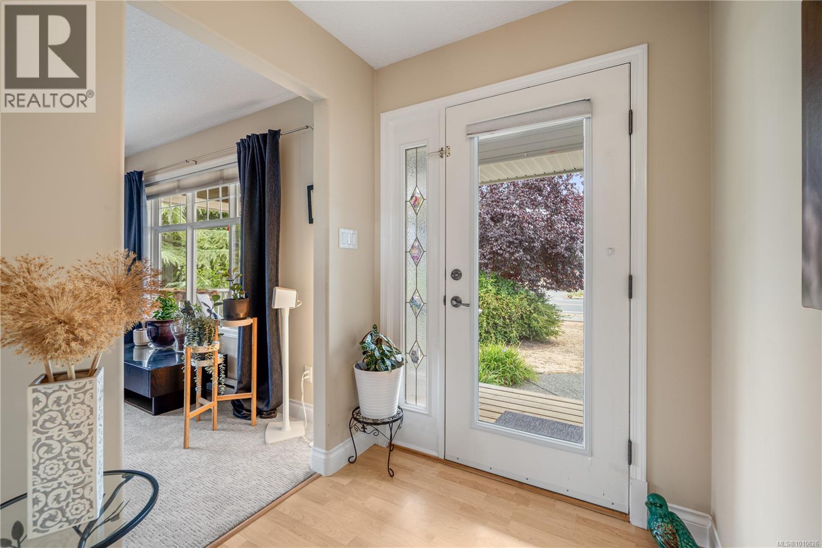 Photo 41 of 797 Temple St, Parksville BC