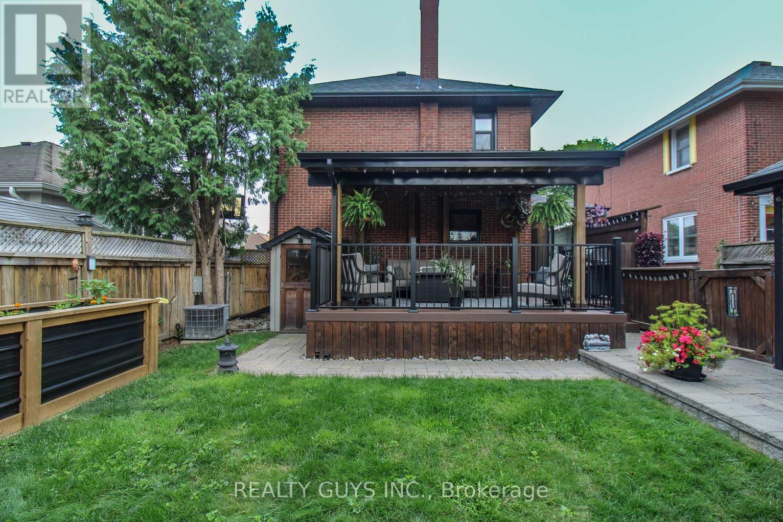 Photo 7 of 554 Douglas Avenue, Peterborough Central ON