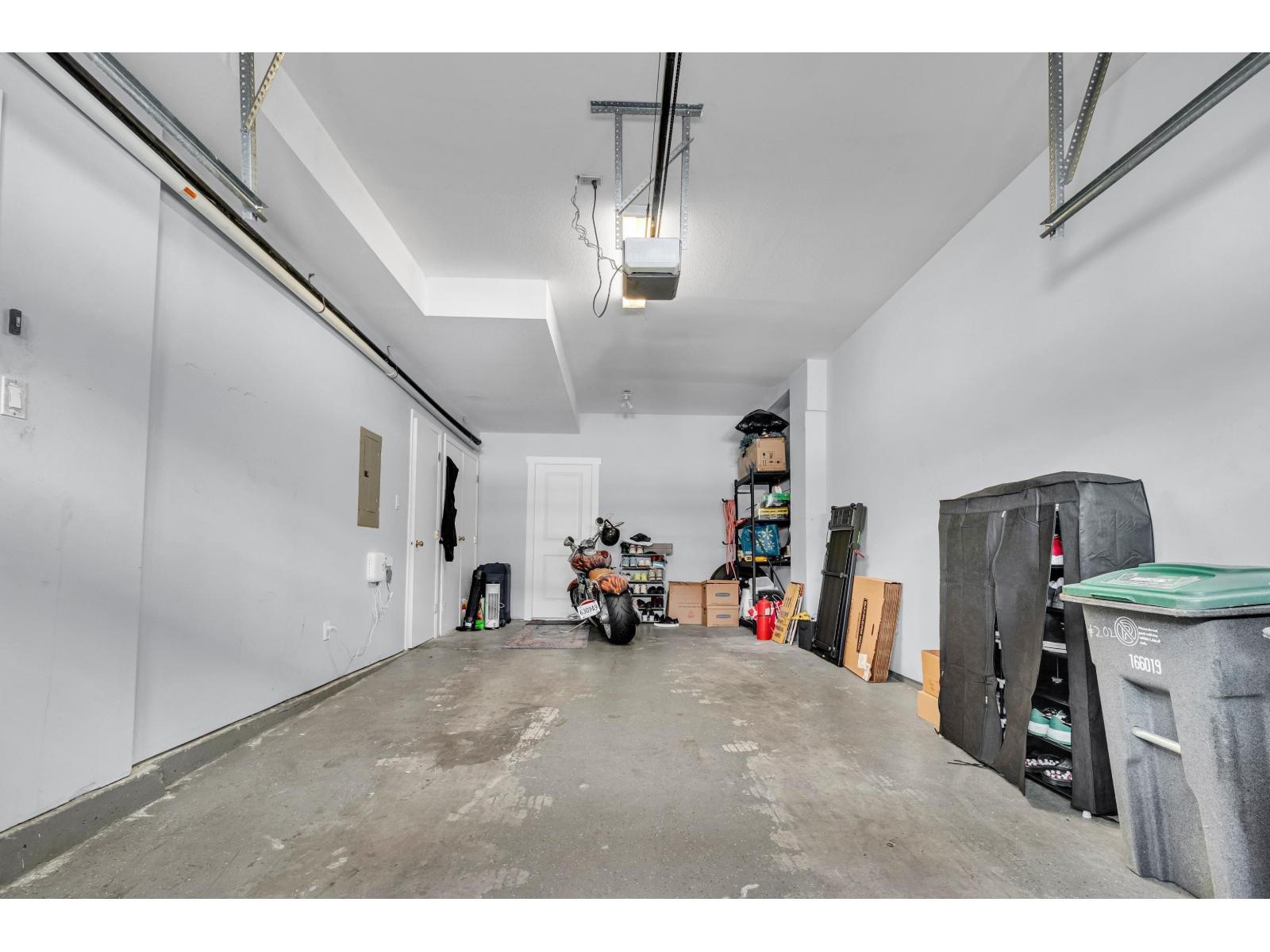 Photo 34 of 202 9580 Prince Charles Boulevard, Surrey BC