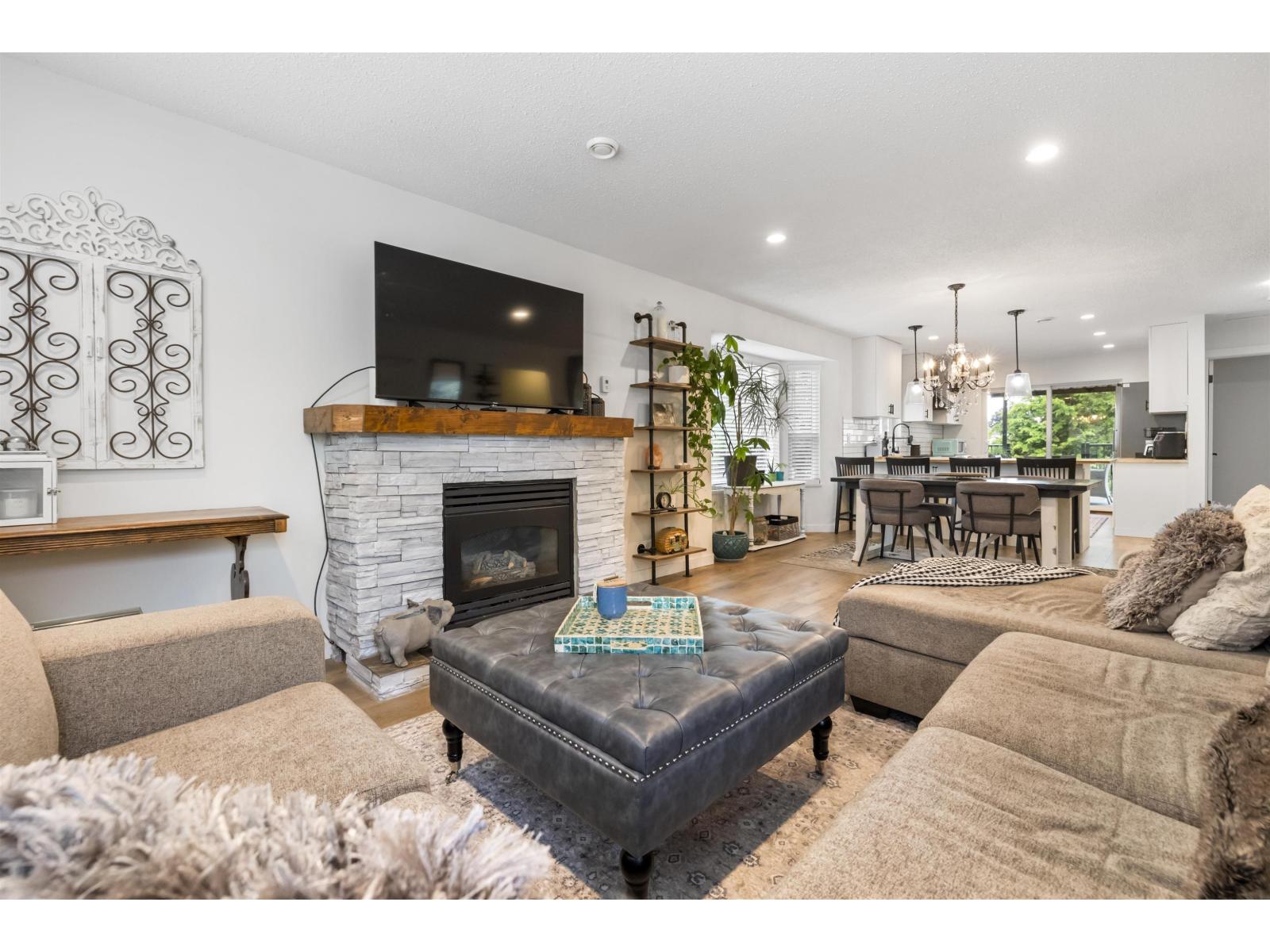 Photo 9 of 3281 274 Street, Langley BC