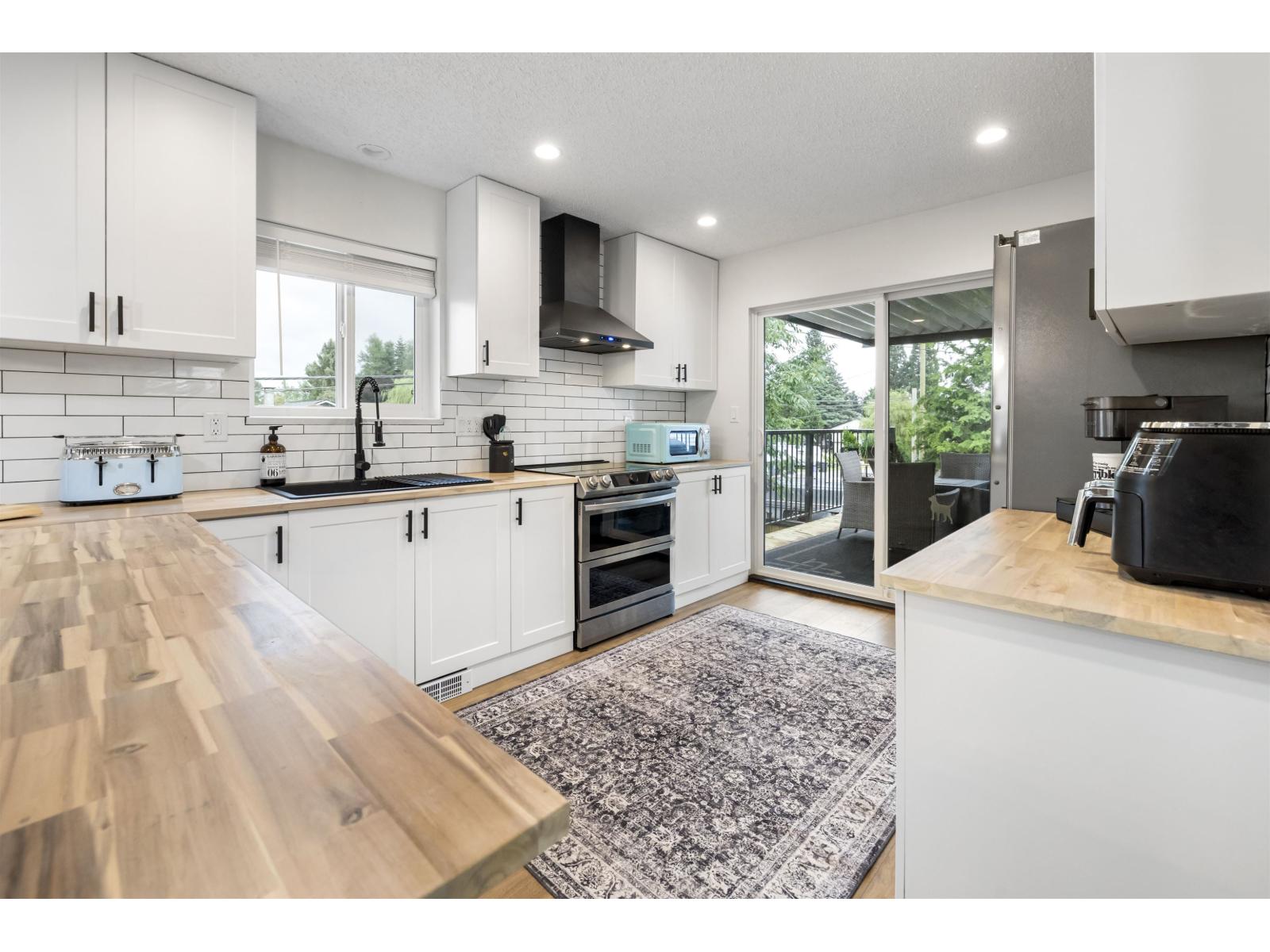 Photo 14 of 3281 274 Street, Langley BC