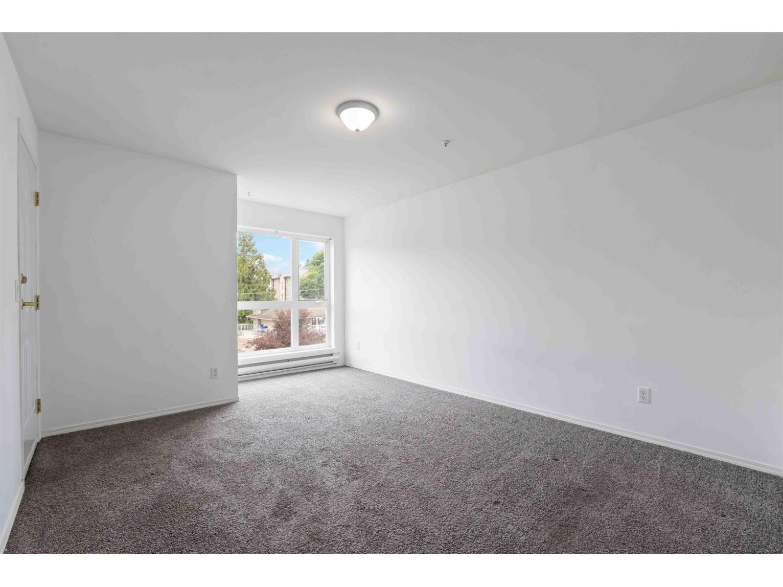 Photo 32 of 307 20245 53 Avenue, Langley BC