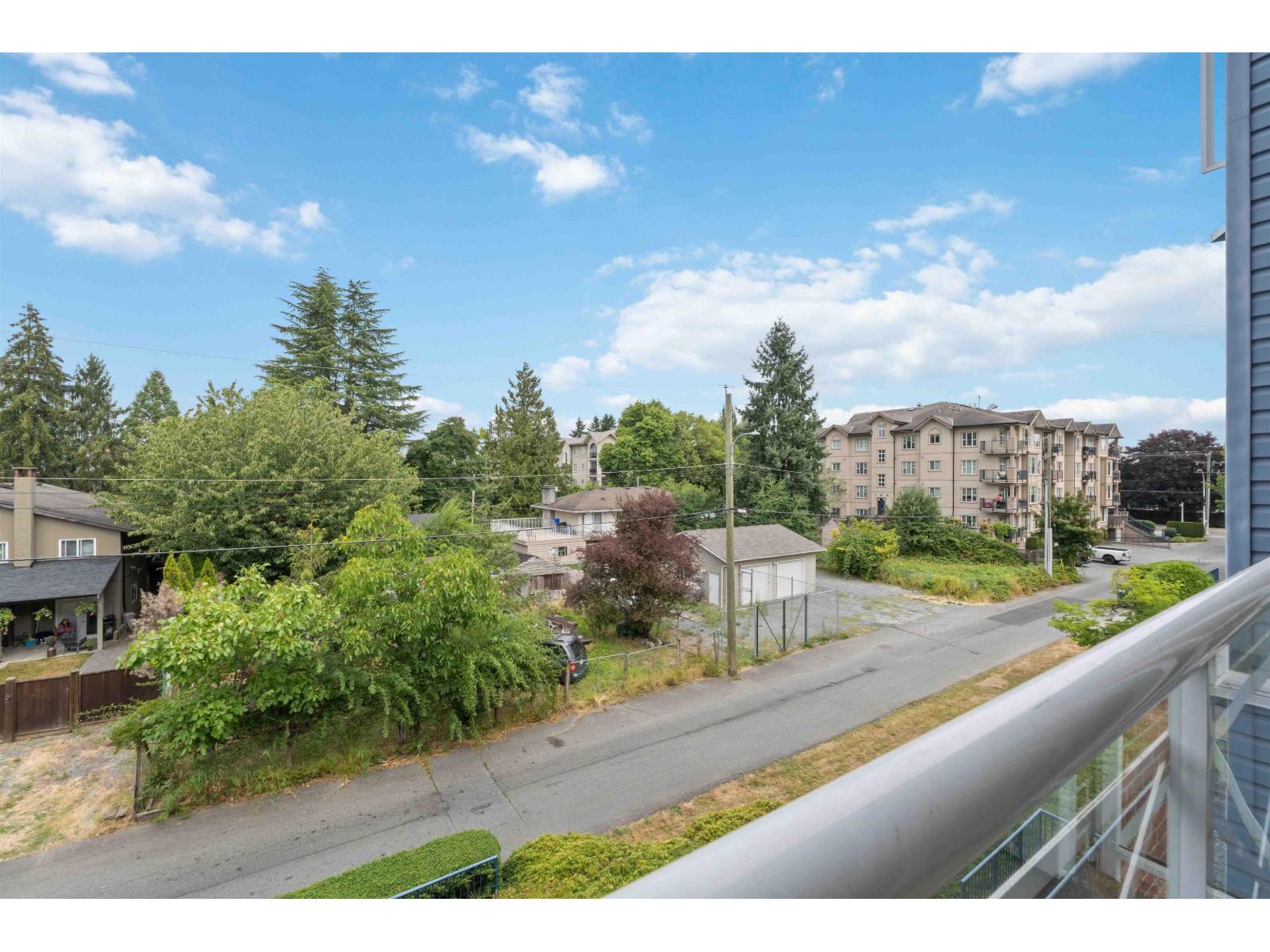 Photo 26 of 307 20245 53 Avenue, Langley BC