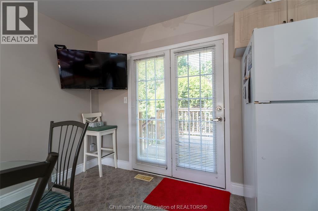 Photo 46 of 29 Larose Crescent, Chatham ON