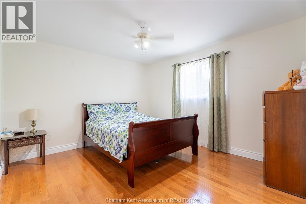 Photo 39 of 29 Larose Crescent, Chatham ON