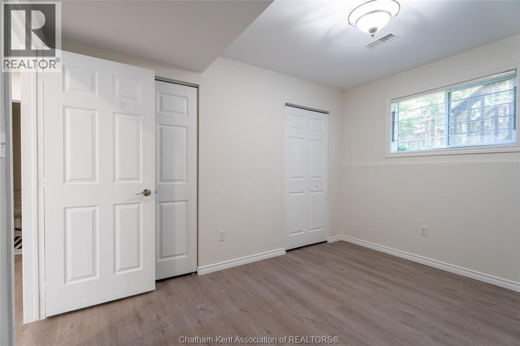Photo 21 of 29 Larose Crescent, Chatham ON