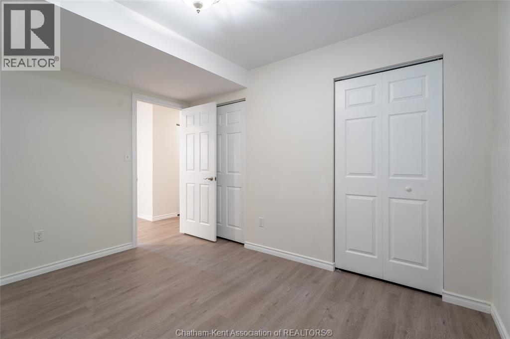 Photo 15 of 29 Larose Crescent, Chatham ON