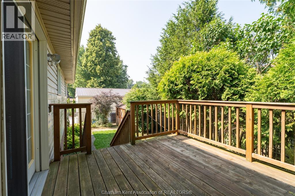 Photo 33 of 29 Larose Crescent, Chatham ON
