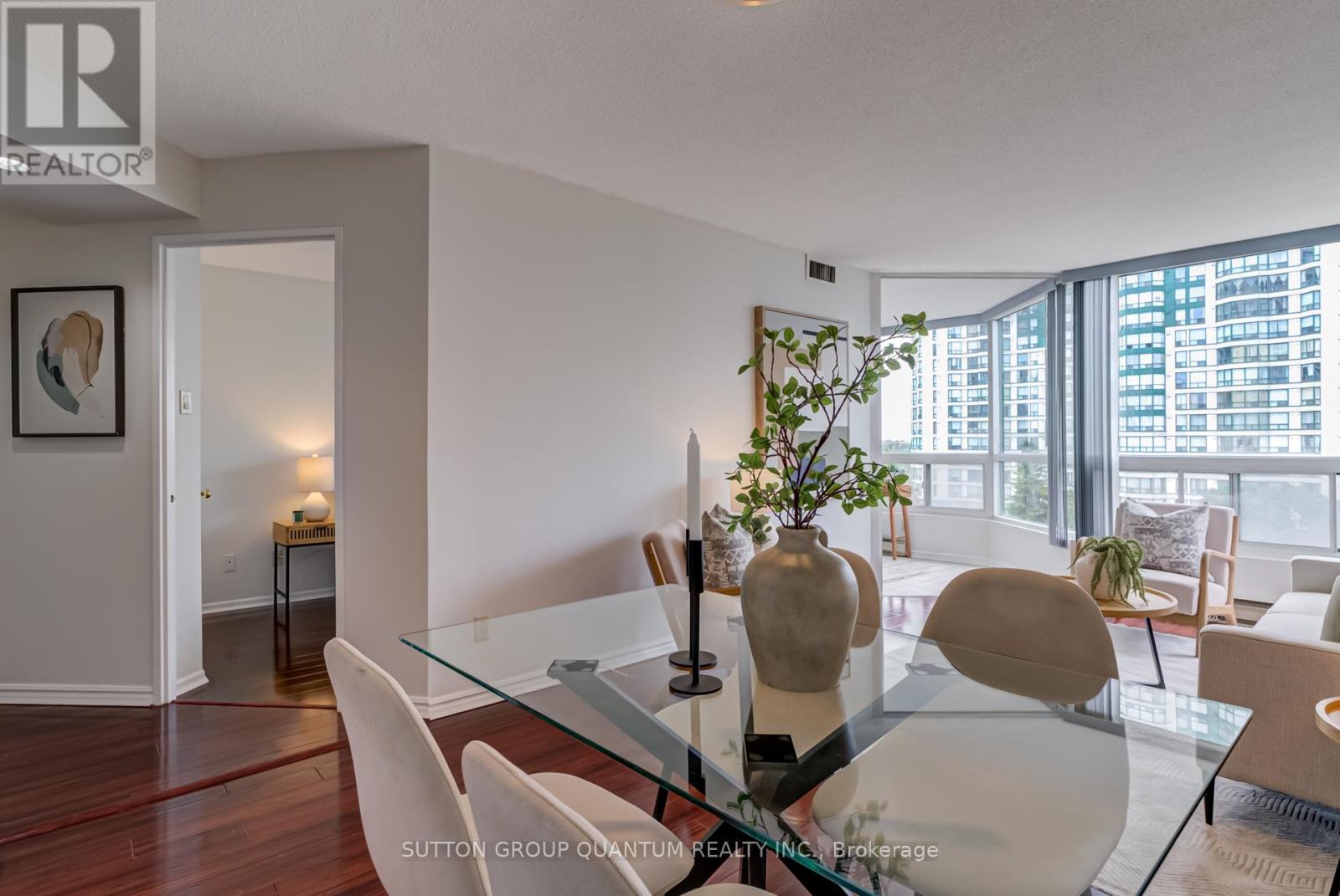 Photo 26 of 606 4450 Tucana Court, Mississauga ON