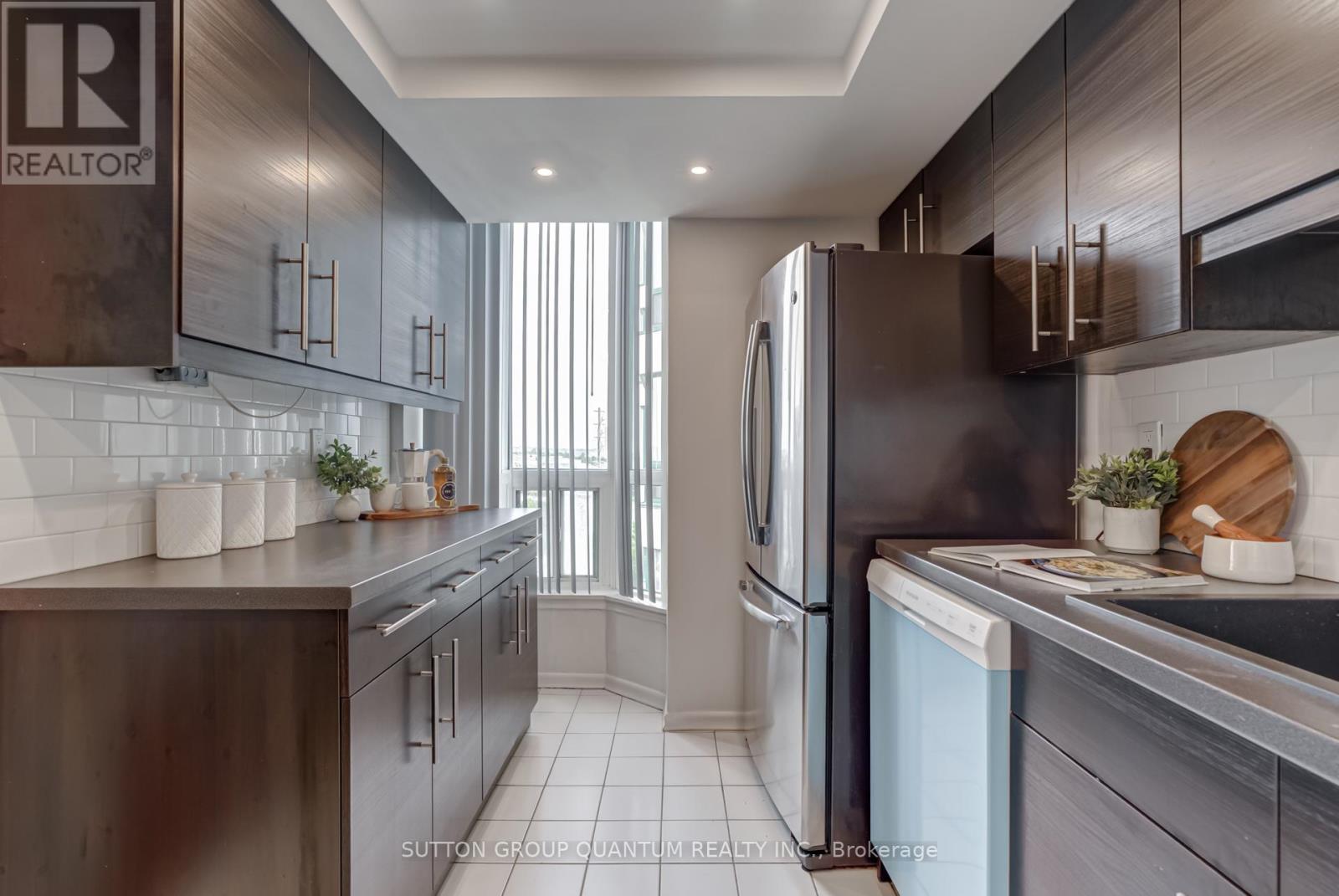 Photo 44 of 606 4450 Tucana Court, Mississauga ON