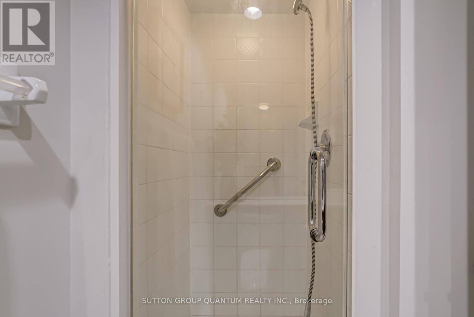 Photo 21 of 606 4450 Tucana Court, Mississauga ON