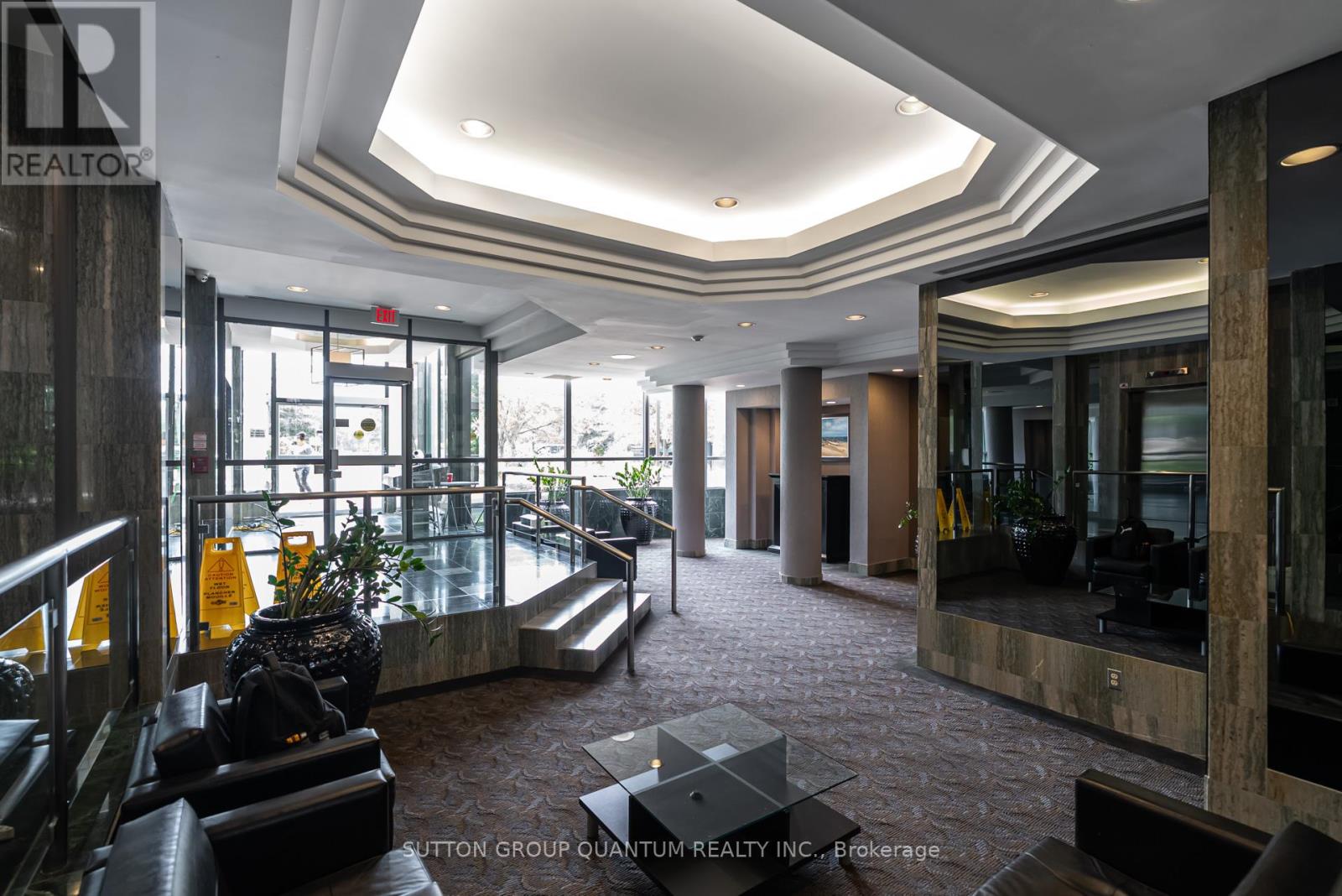 Photo 9 of 606 4450 Tucana Court, Mississauga ON