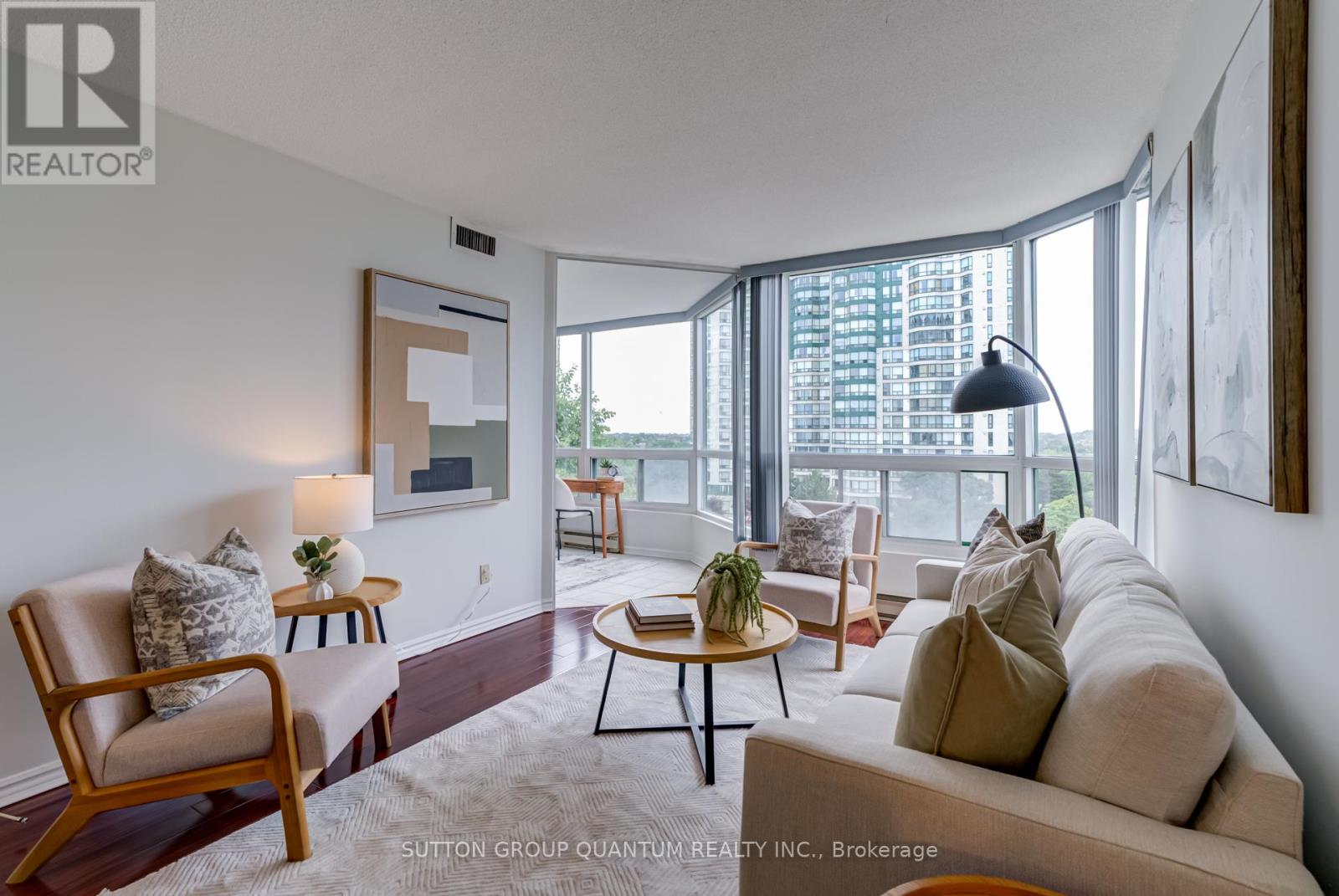 Photo 36 of 606 4450 Tucana Court, Mississauga ON