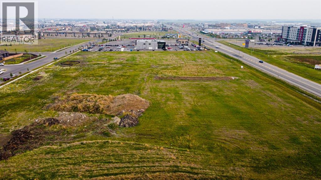 Photo 5 of 10602 115 Street, Grande Prairie AB