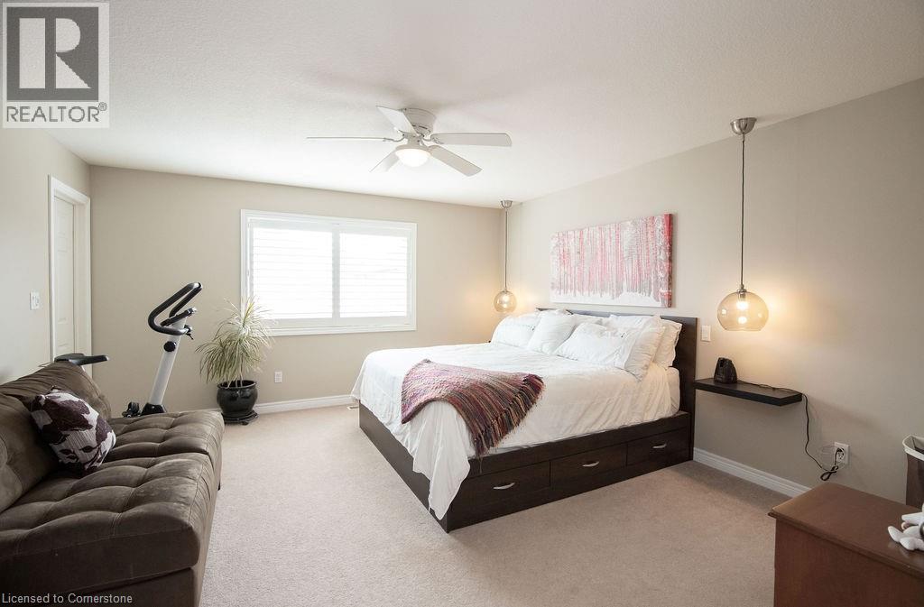 Photo 17 of 15 Meadowbank Drive, Hamilton ON